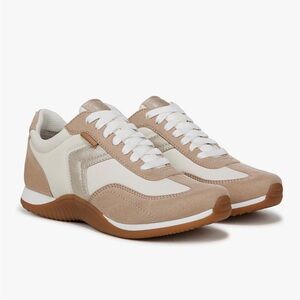 Dr. Scholl’s women’s good old days Tan and White Sneakers